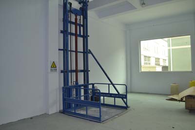 導(dǎo)軌式升降機(jī) 導(dǎo)軌式升降機(jī)