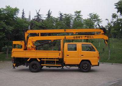 液壓升降機(jī)-車(chē)載折臂式 液壓升降機(jī)-車(chē)載折臂式