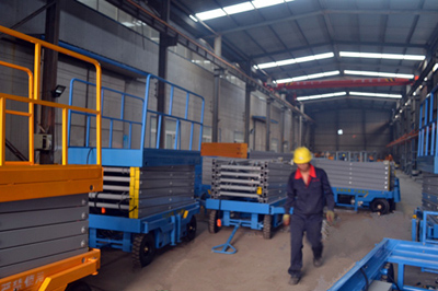 液壓升降機(jī)-移動(dòng)剪叉式 液壓升降機(jī)-移動(dòng)剪叉式