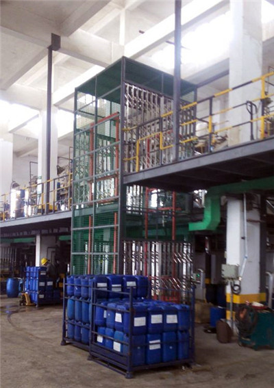 導(dǎo)軌式液壓升降機 導(dǎo)軌式液壓升降機