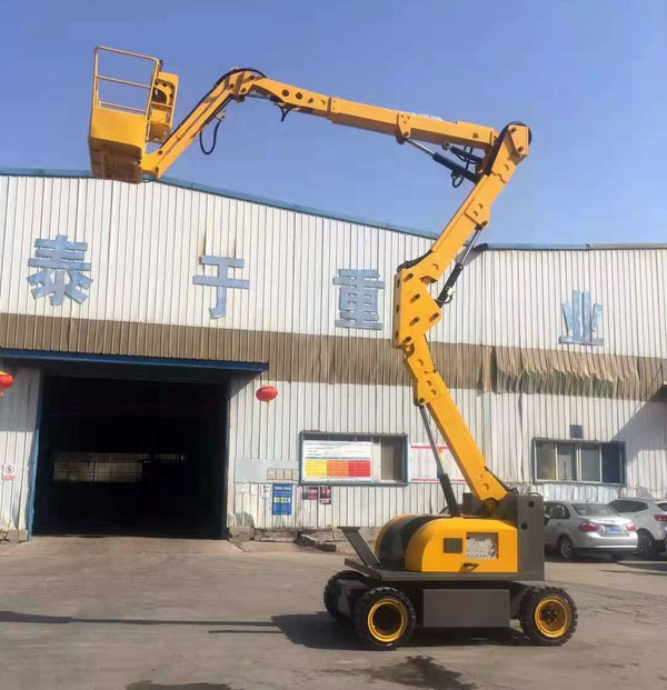 自行式曲臂高空作業(yè)平臺 自行式曲臂高空作業(yè)平臺