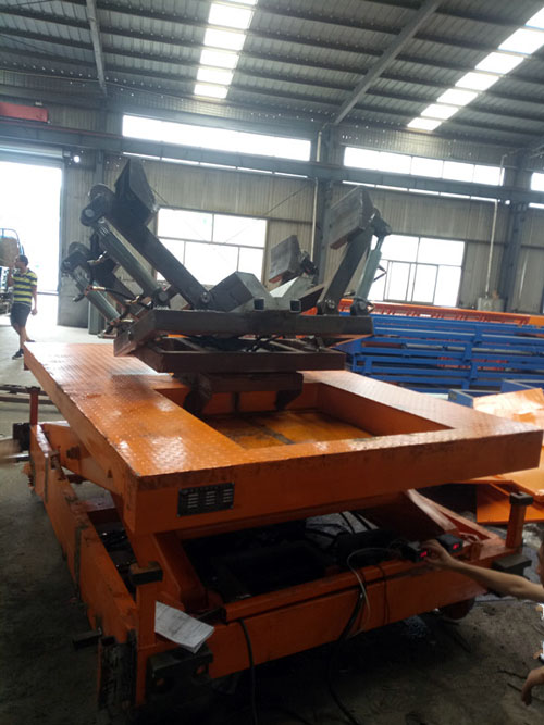 液壓升降機(jī) 液壓升降機(jī)