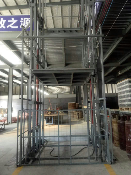 導(dǎo)軌式液壓升降平臺 導(dǎo)軌式液壓升降平臺