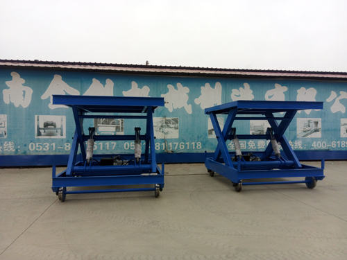 剪叉式液壓升降平臺(tái) 剪叉式液壓升降平臺(tái)