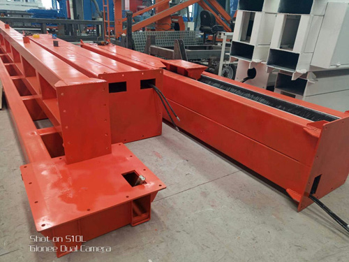 噴塑完成的限高桿 噴塑完成的限高桿