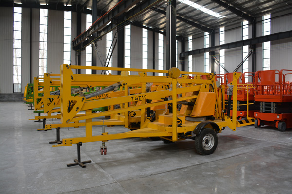 牽引折臂式液壓升降貨梯成品倉(cāng)庫(kù) 牽引折臂式液壓升降貨梯成品倉(cāng)庫(kù)