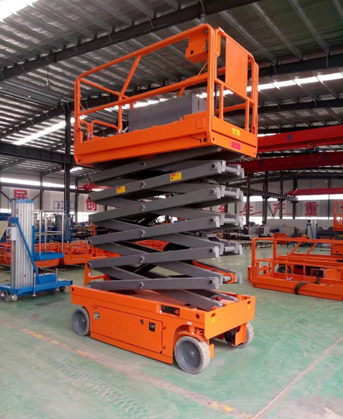 自行走液壓升降機(jī) 自行走液壓升降機(jī)