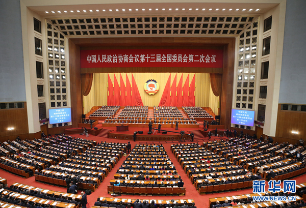 導(dǎo)軌式液壓升降平臺 導(dǎo)軌式液壓升降平臺