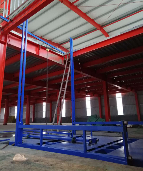 液壓升降平臺(tái)安裝現(xiàn)場(chǎng) 液壓升降平臺(tái)安裝現(xiàn)場(chǎng)