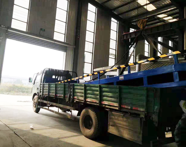 液壓登車(chē)橋 液壓登車(chē)橋