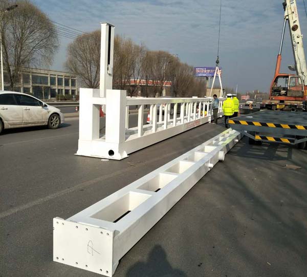 限高架現(xiàn)場安裝 限高架現(xiàn)場安裝