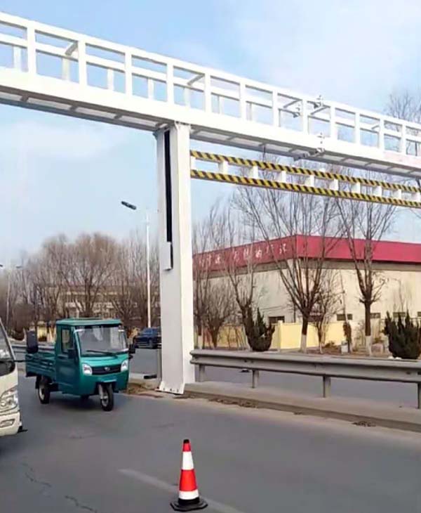 限高架現(xiàn)場安裝 限高架現(xiàn)場安裝